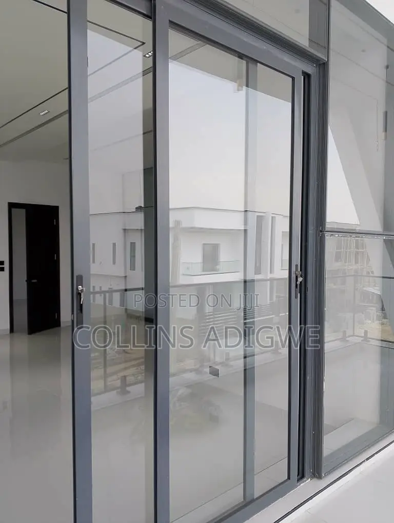 5bdrm Duplex in Flood Free Estate for sale in Ajah