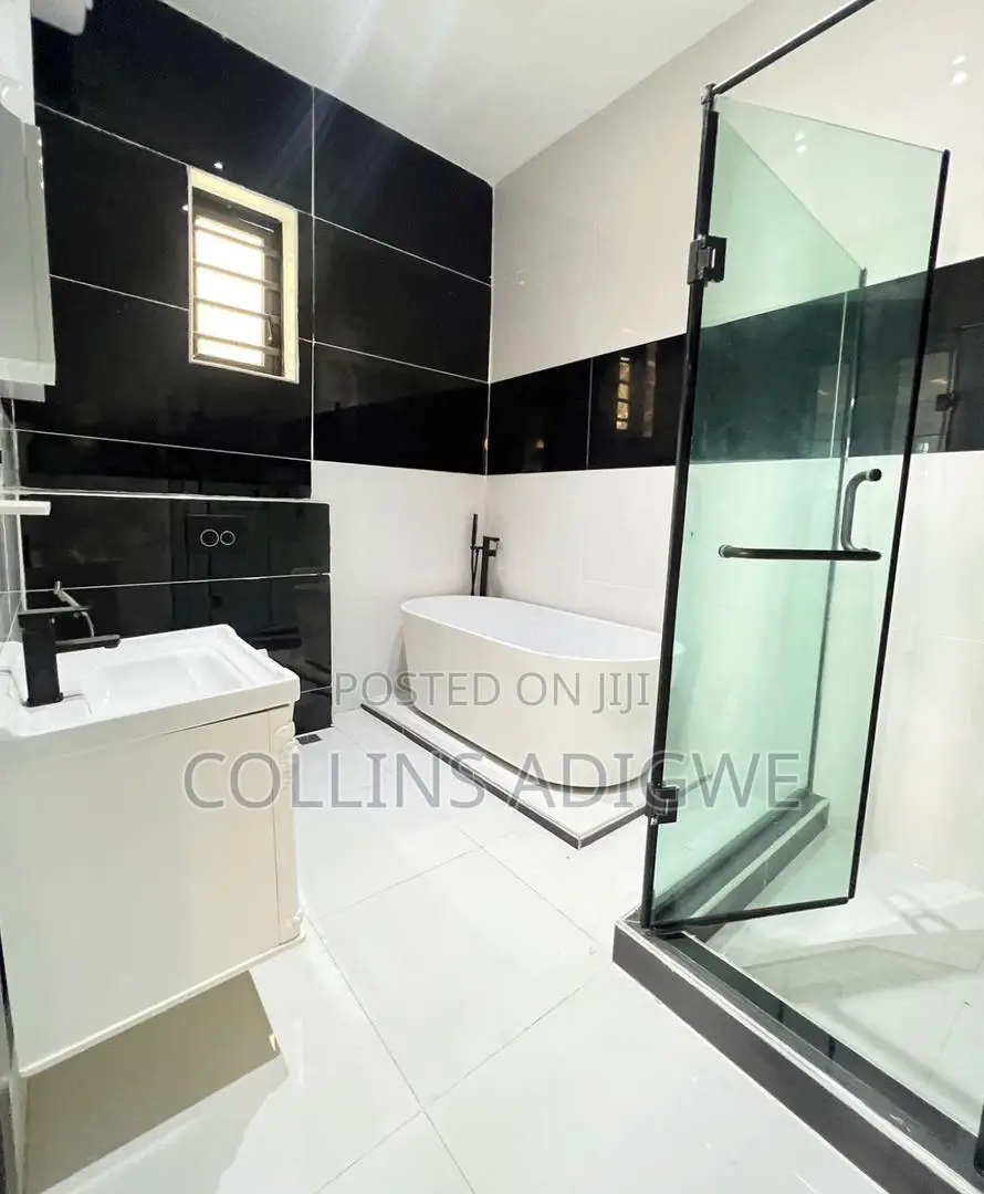 4bdrm Duplex in Lekki Palm, Ajah for sale in Ajah