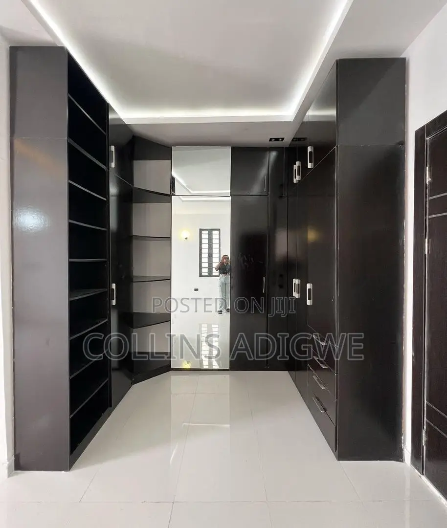 4bdrm Duplex in Lekki Palm, Ajah for sale in Ajah