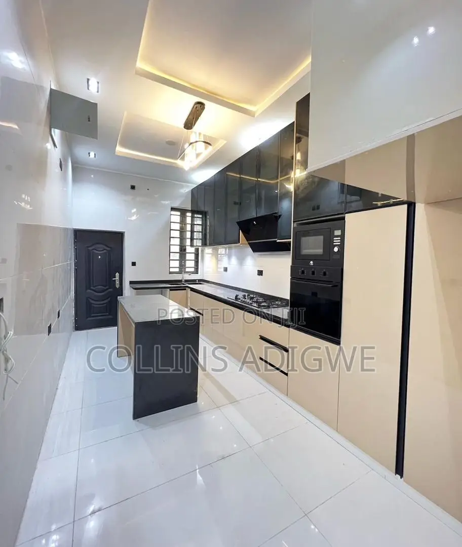 4bdrm Duplex in Lekki Palm, Ajah for sale in Ajah