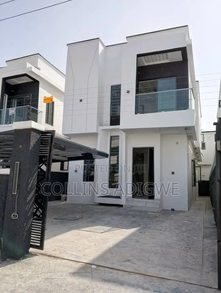 4bdrm Duplex in Palm Estate Ajah for sale in Ajah