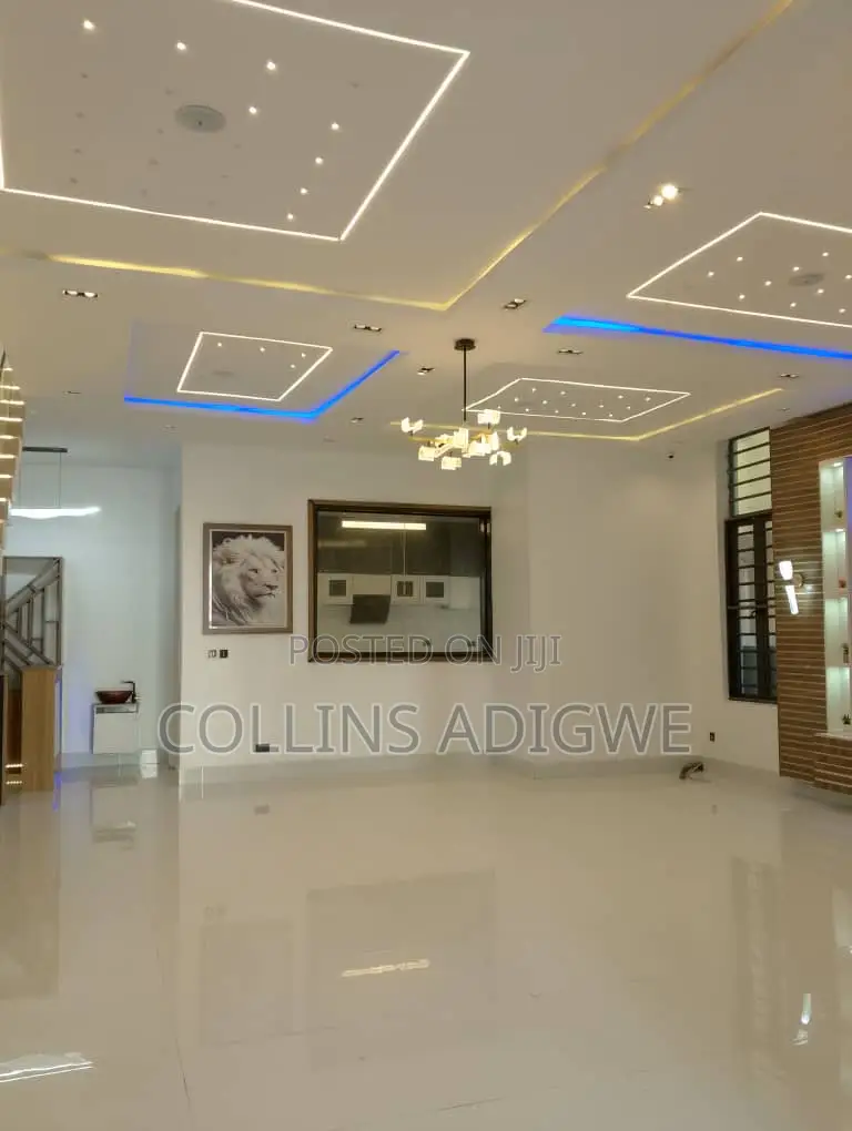 5bdrm Duplex in Ajah  Flood Free for sale in Ajah