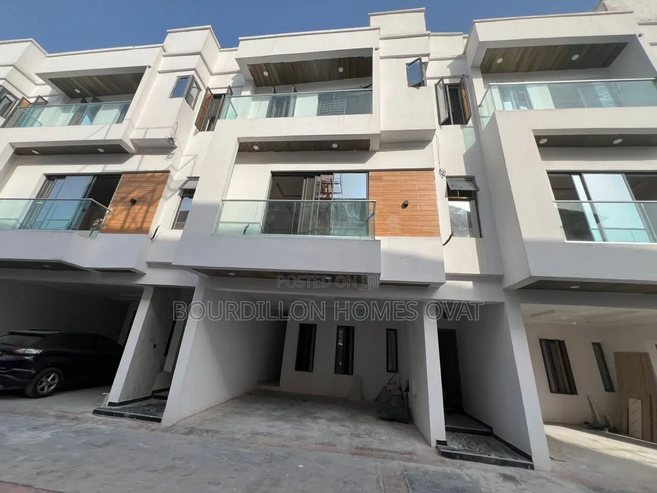 4bdrm Duplex in Ikate for sale in Ikate