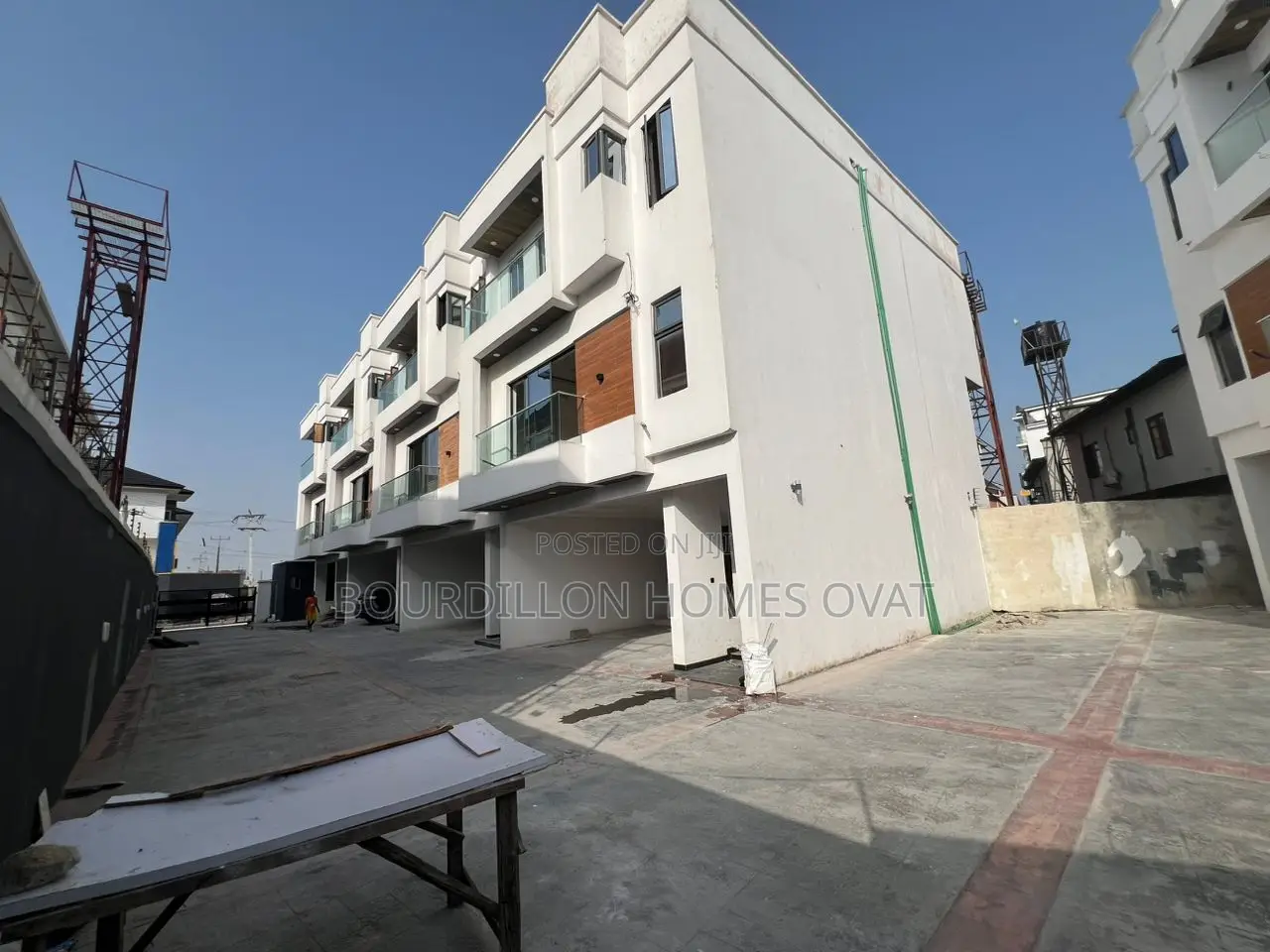 4bdrm Duplex in Ikate for sale in Ikate
