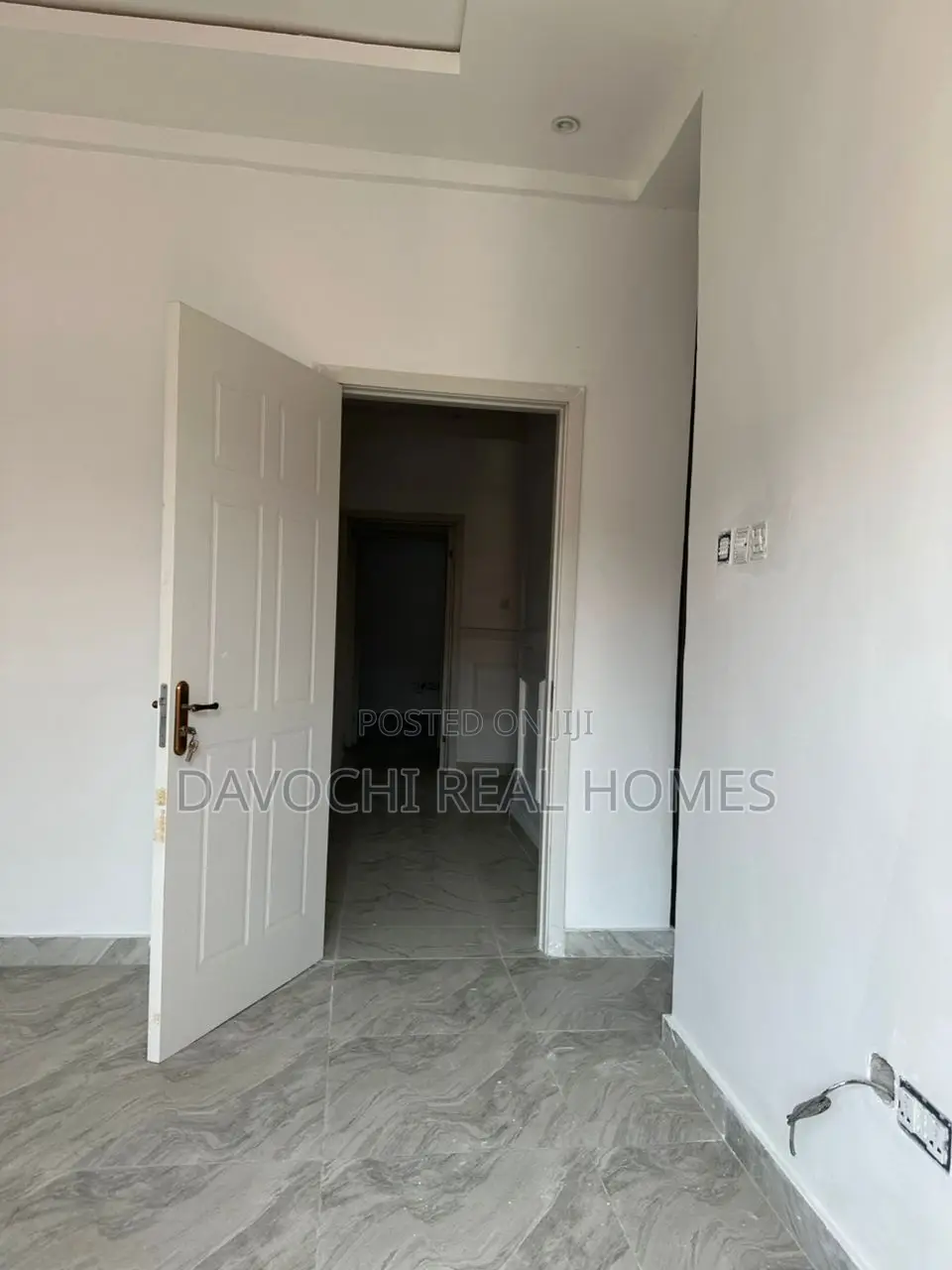 Furnished 4bdrm Maisonette in Ikate for rent in Ikate