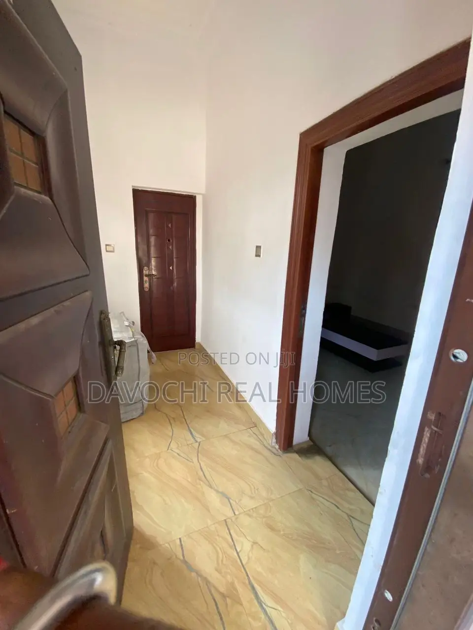 Furnished 5bdrm House in Agungi for rent in Agungi