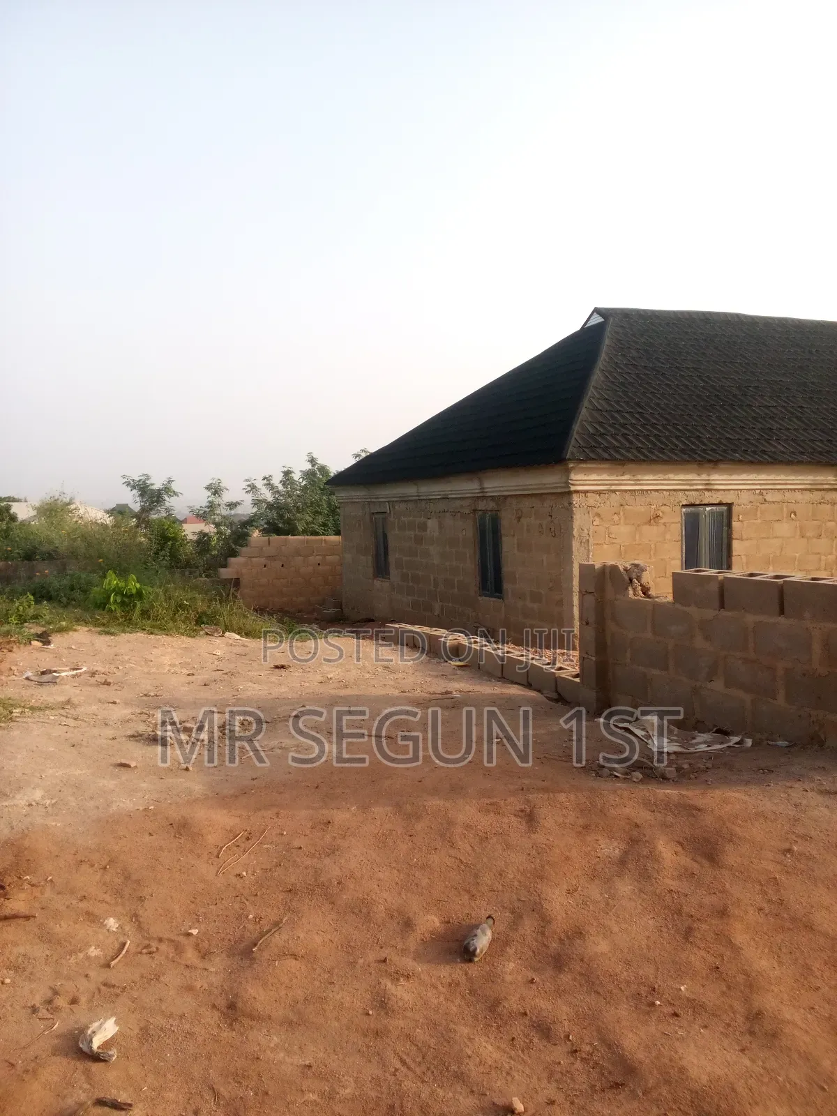 Plot of Land in Akala Express