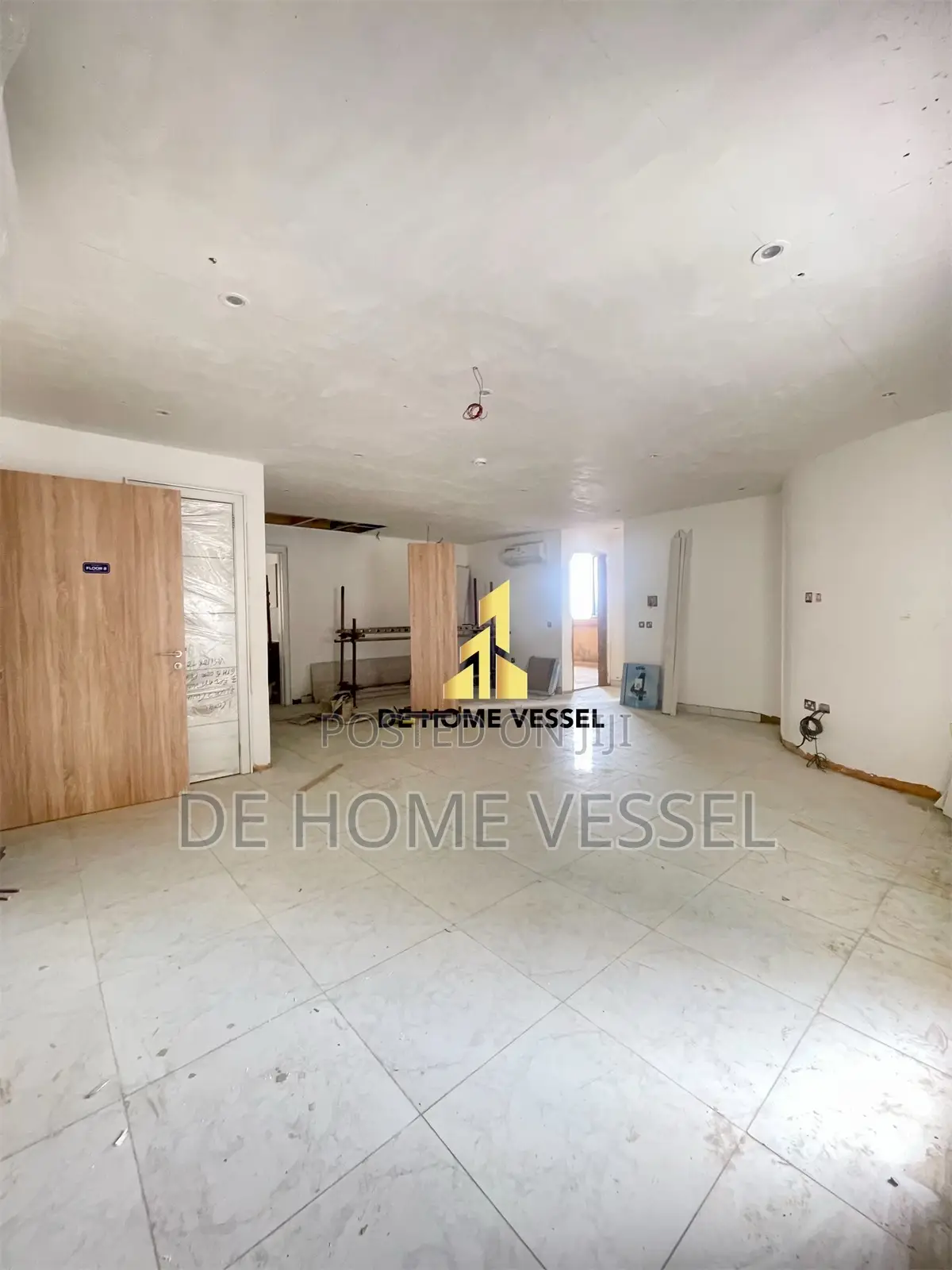 3bdrm Apartment in Victoria Island for sale in Victoria Island