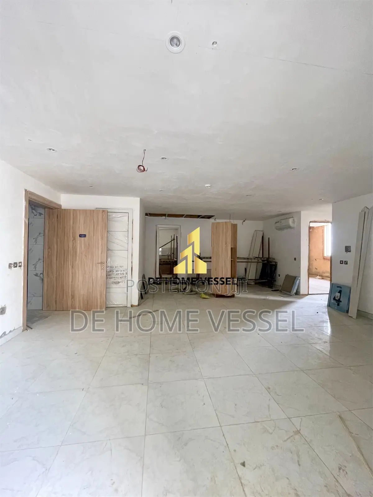 3bdrm Apartment in Victoria Island for sale in Victoria Island