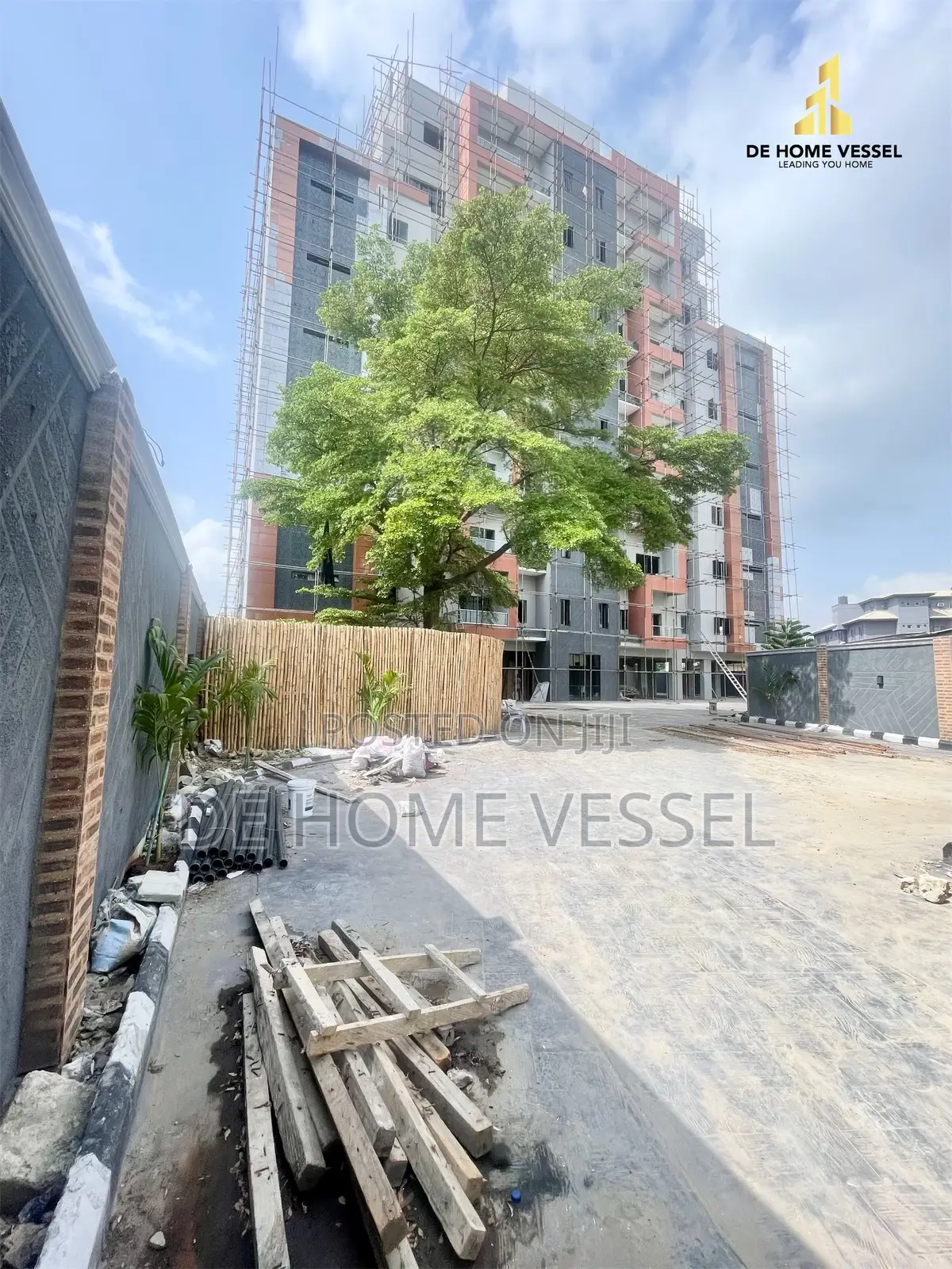 3 Bed Apartment With Bq in Victoria Island