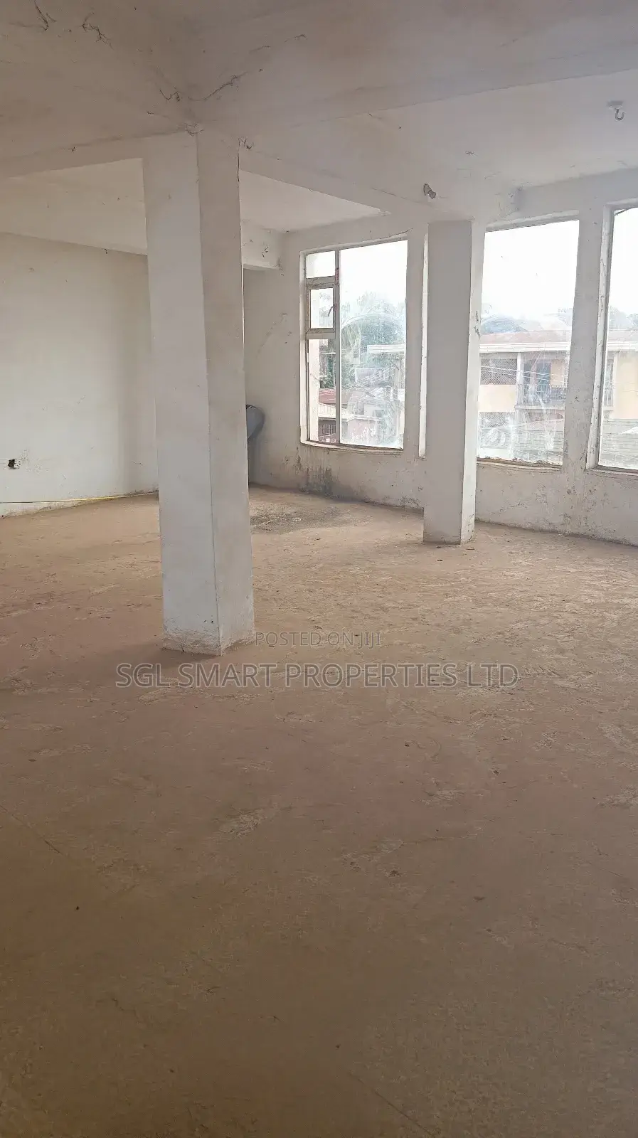 Large Office Space to Let in Awka