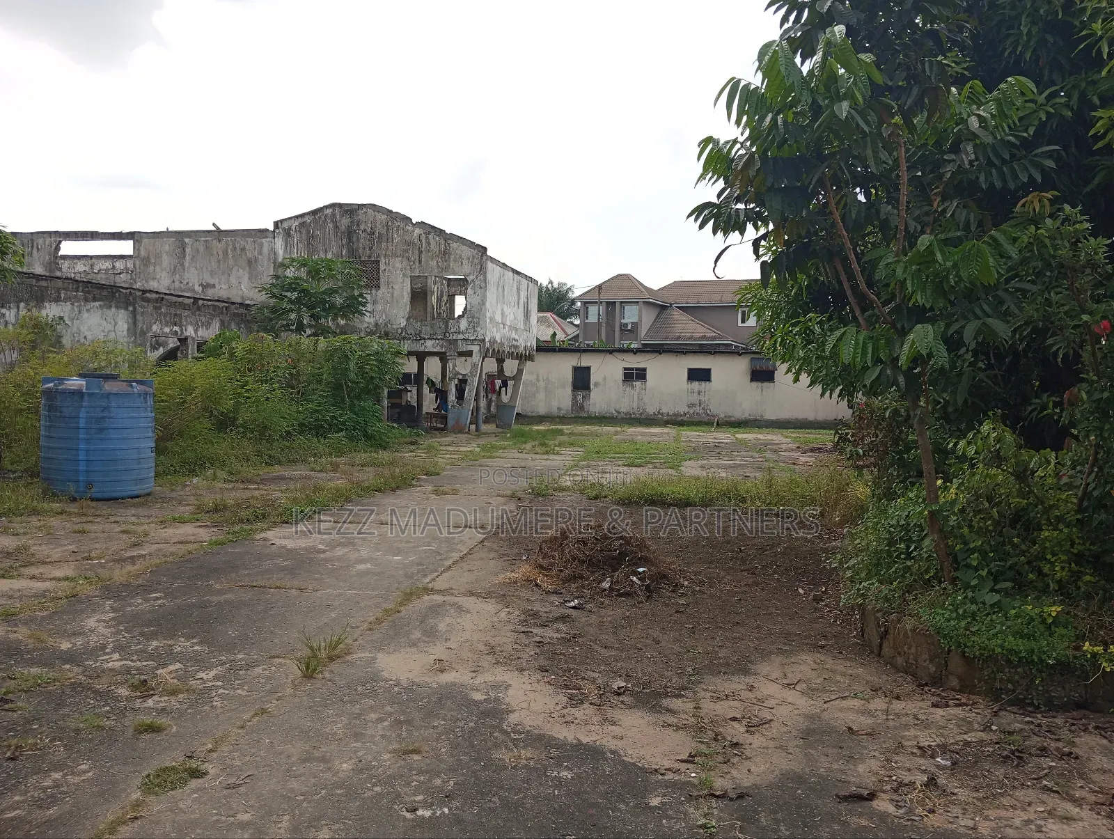 For Sale : 8 Plots at Ojiaji Ave, OFF Woji Rd , RUMUOGBA,PH in Port-Harcourt