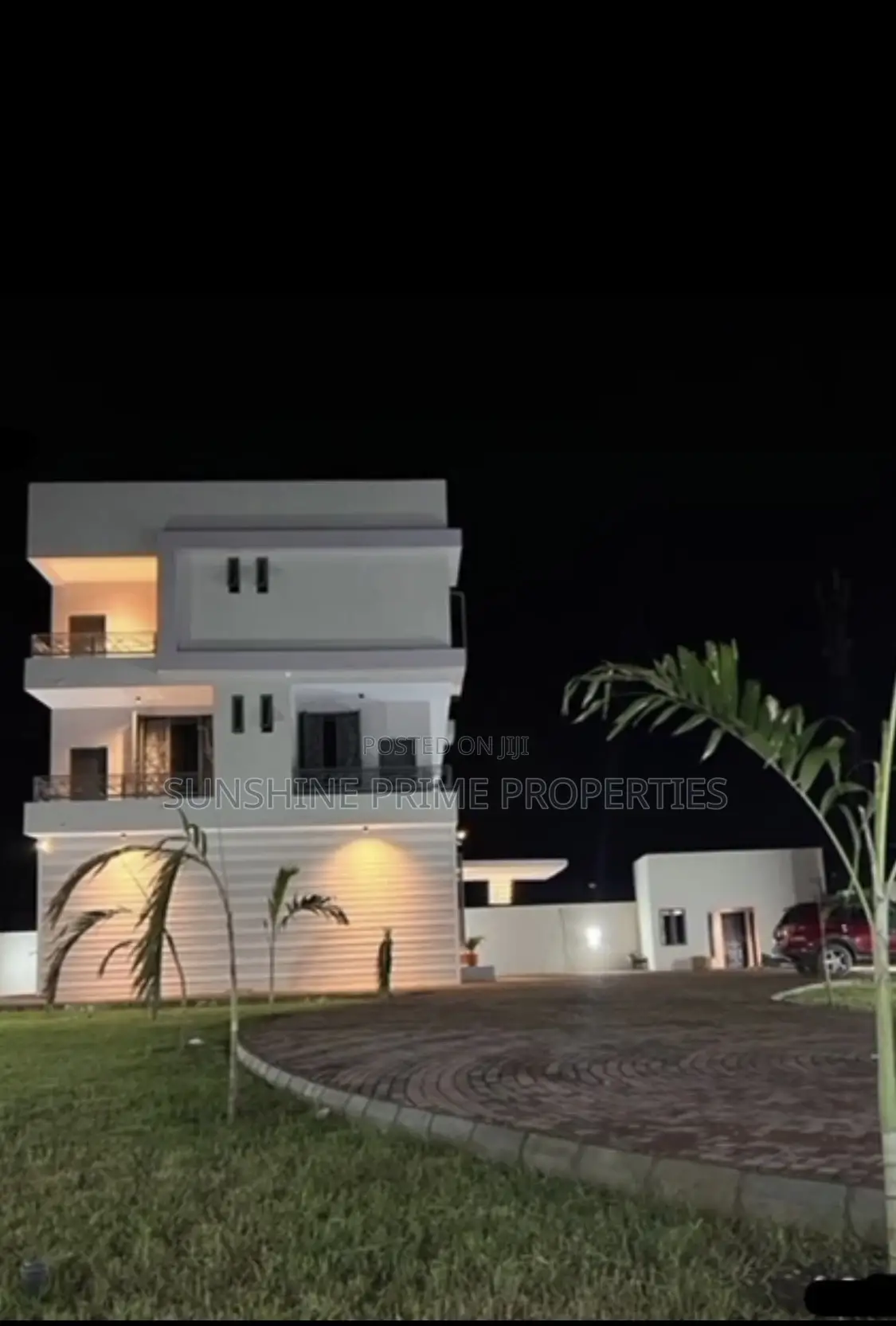 Furnished 7bdrm Duplex in Alagbaka G R A, Akure for sale in Akure