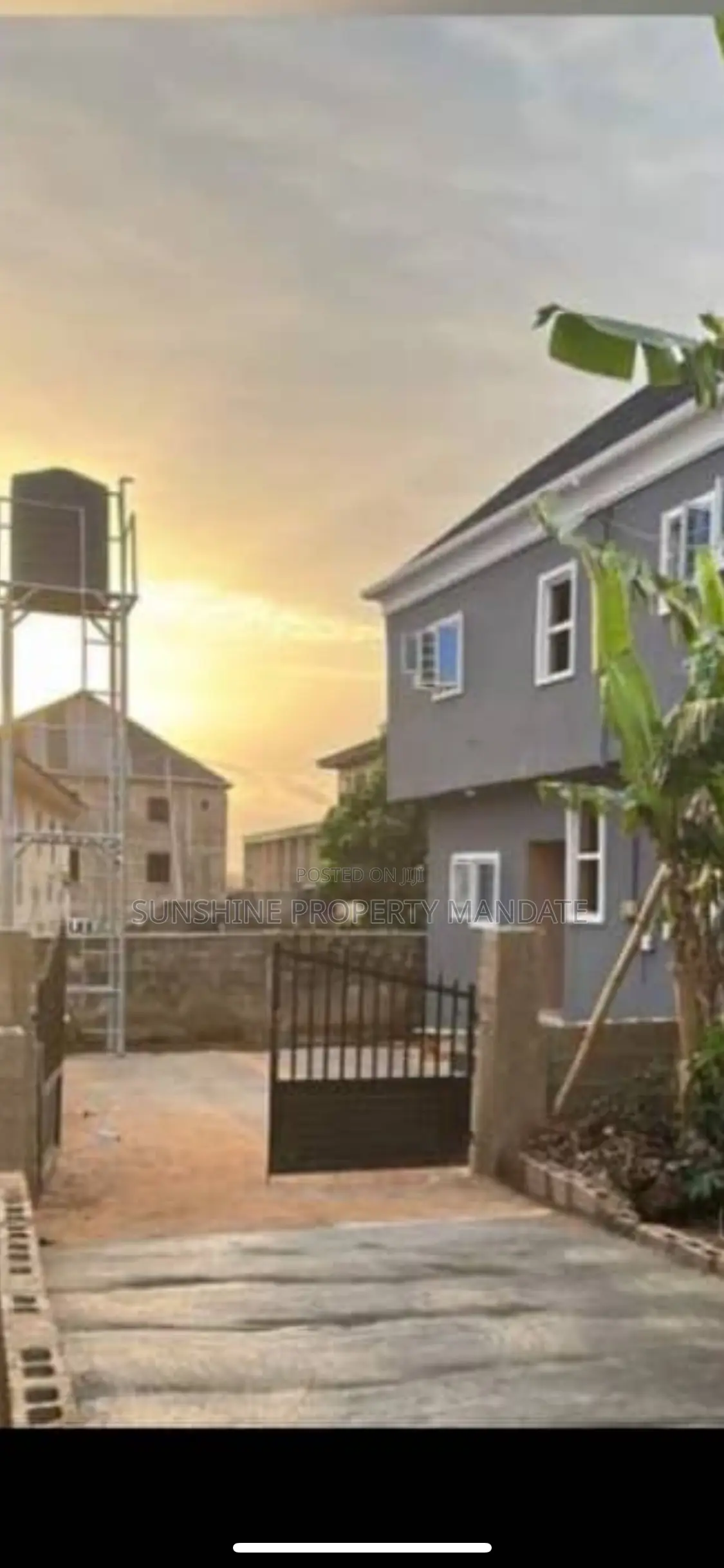 For SALE an Ultramodern 10 Rooms Located : FUTA South in Akure