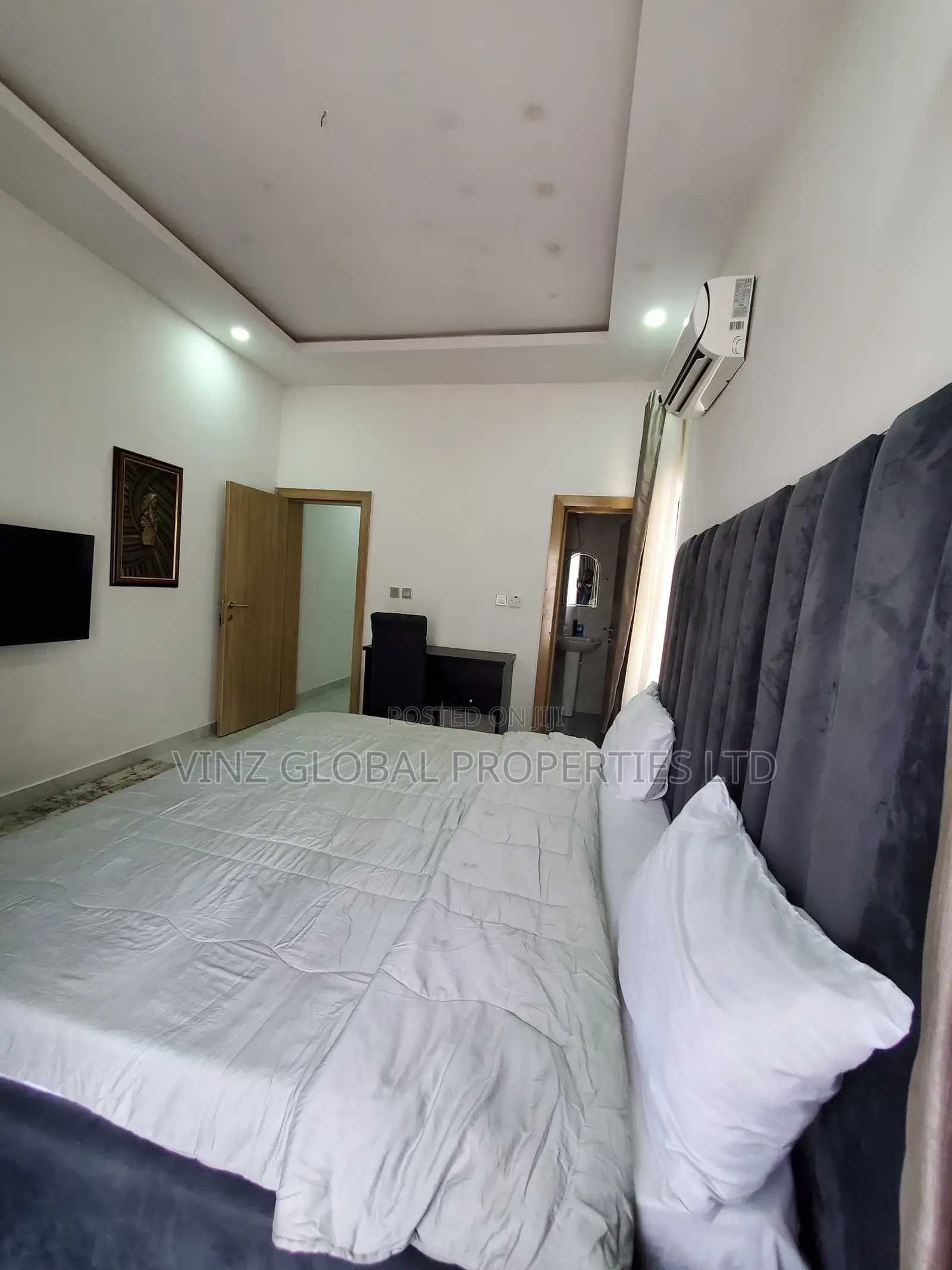 Luxury 2 Bedroom Apartment With 24 Hours Electricity in Lekki