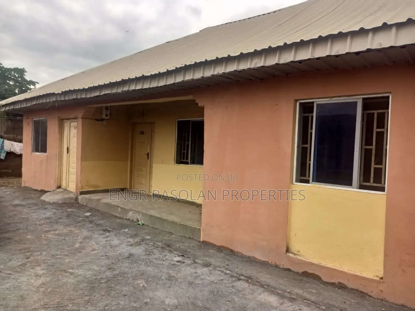 Furnished 2bdrm Block of Flats in Ajegunle, Asa for sale in Asa
