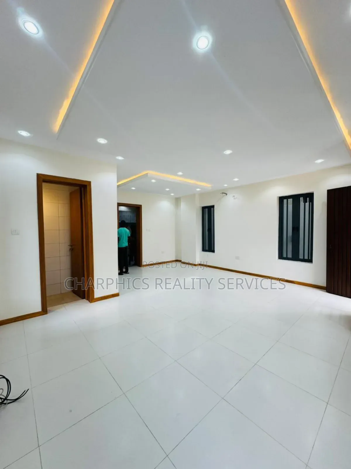 5bdrm Duplex in Maryland for sale in Maryland