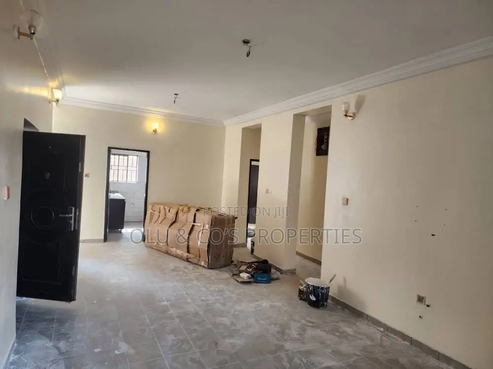 2bdrm Block of Flats in Durumi District for rent in Durumi