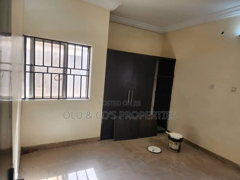 2bdrm Block of Flats in Durumi District for rent in Durumi