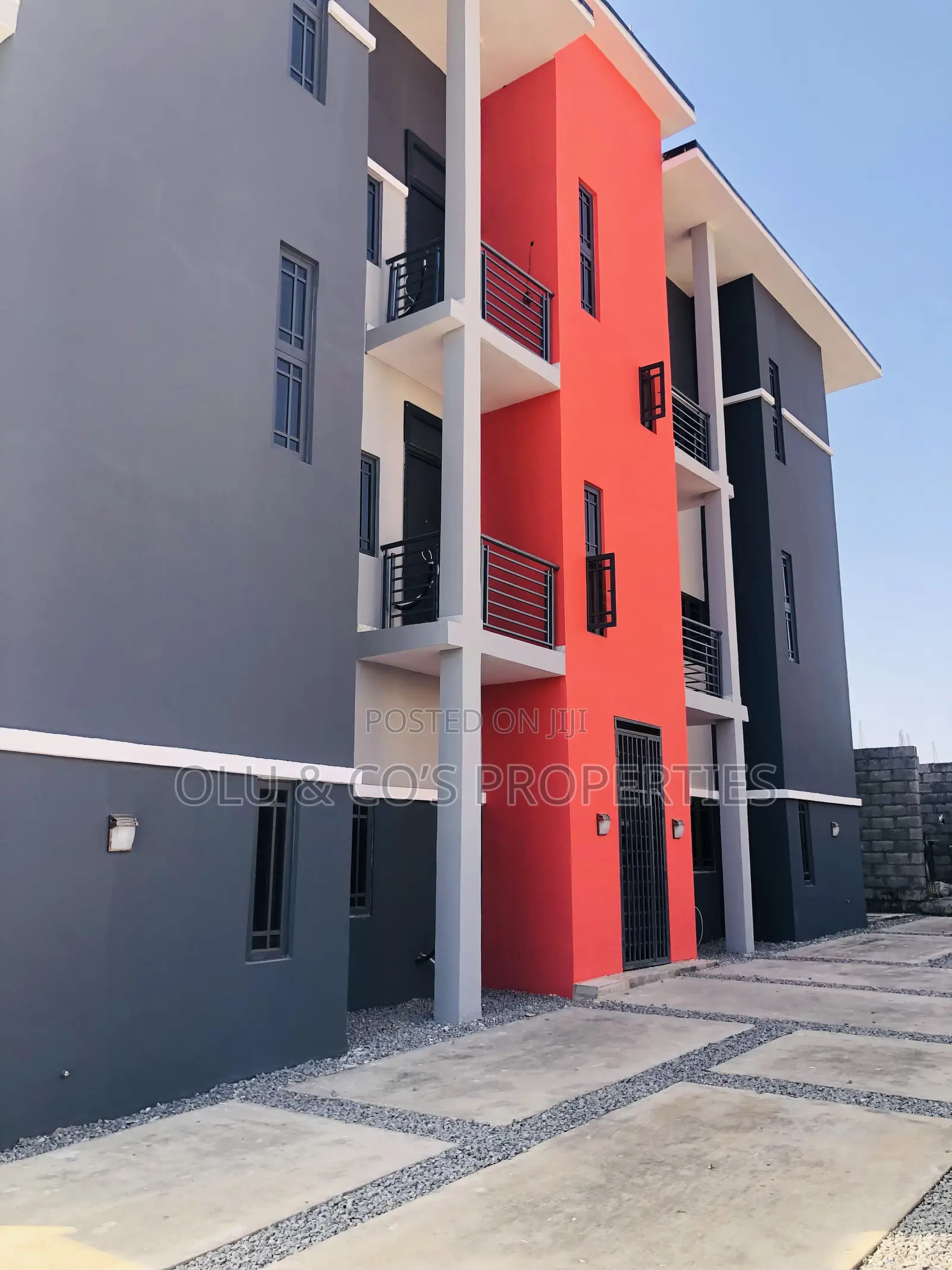 2bdrm Block of Flats in Lugbe Behind Dunamis for rent in Lugbe District
