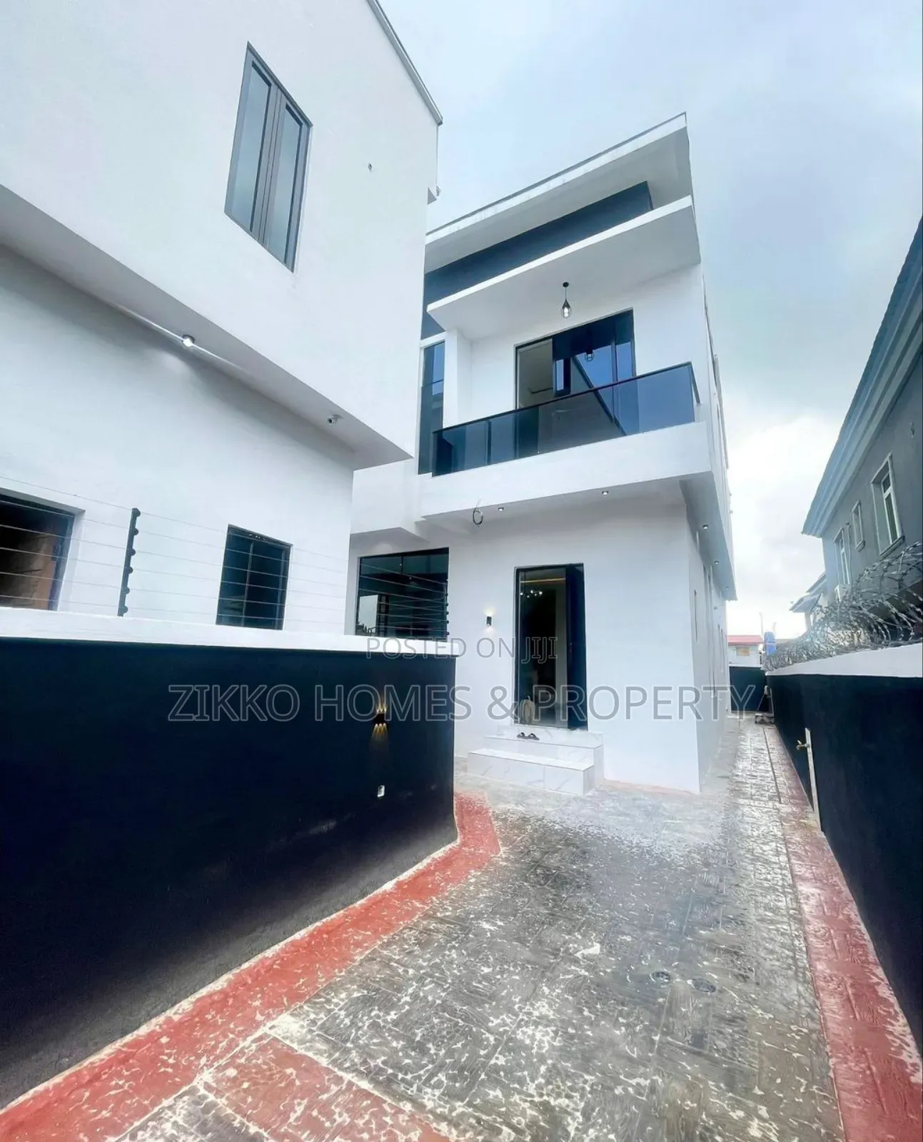 4bdrm Duplex in Ajah for sale in Ajah