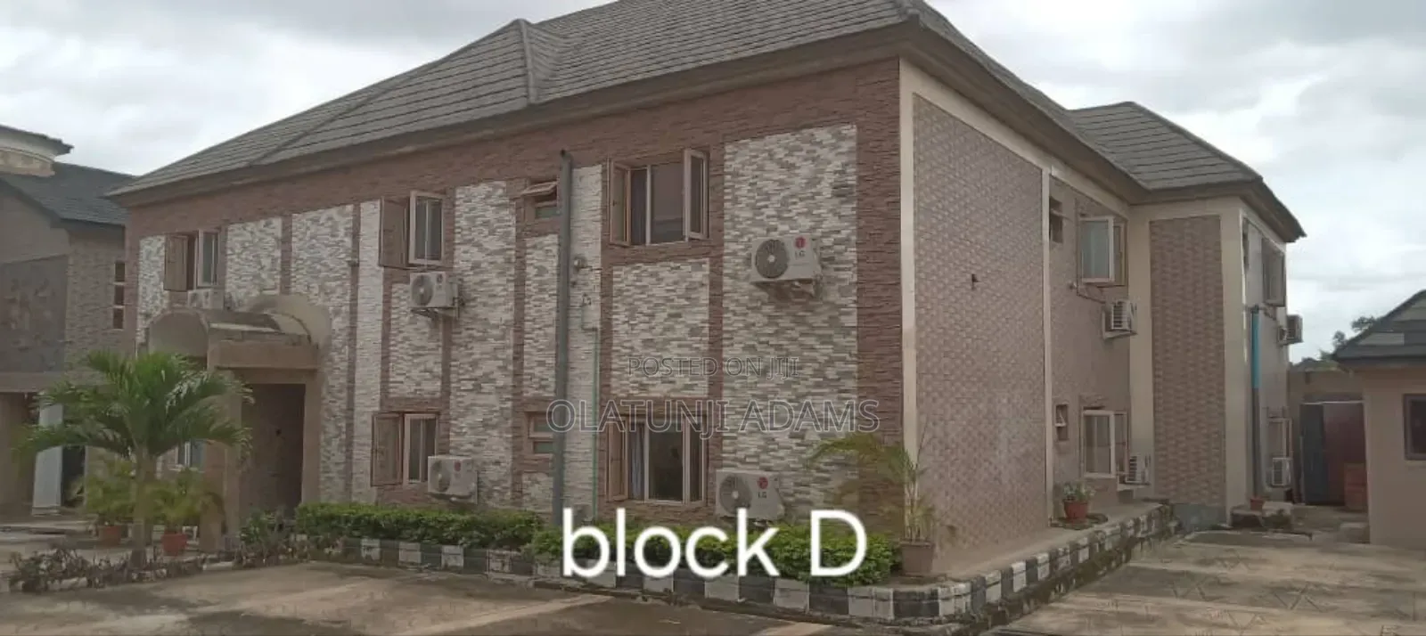 For Sale 42rooms Functional Hotel With Hall at GRA Okefia in Osogbo