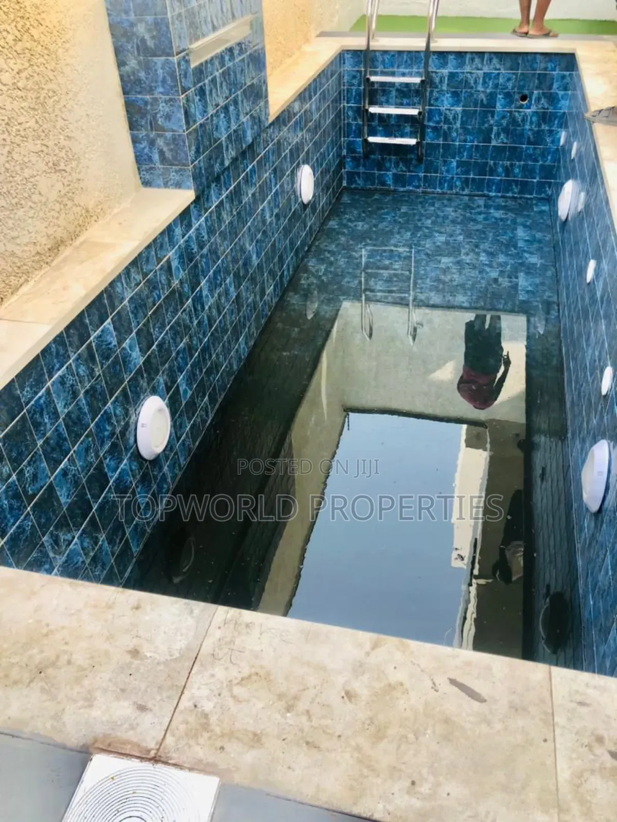 5bdrm Duplex In Omole Phase 2 Olowo For Sale in Omole Phase 2