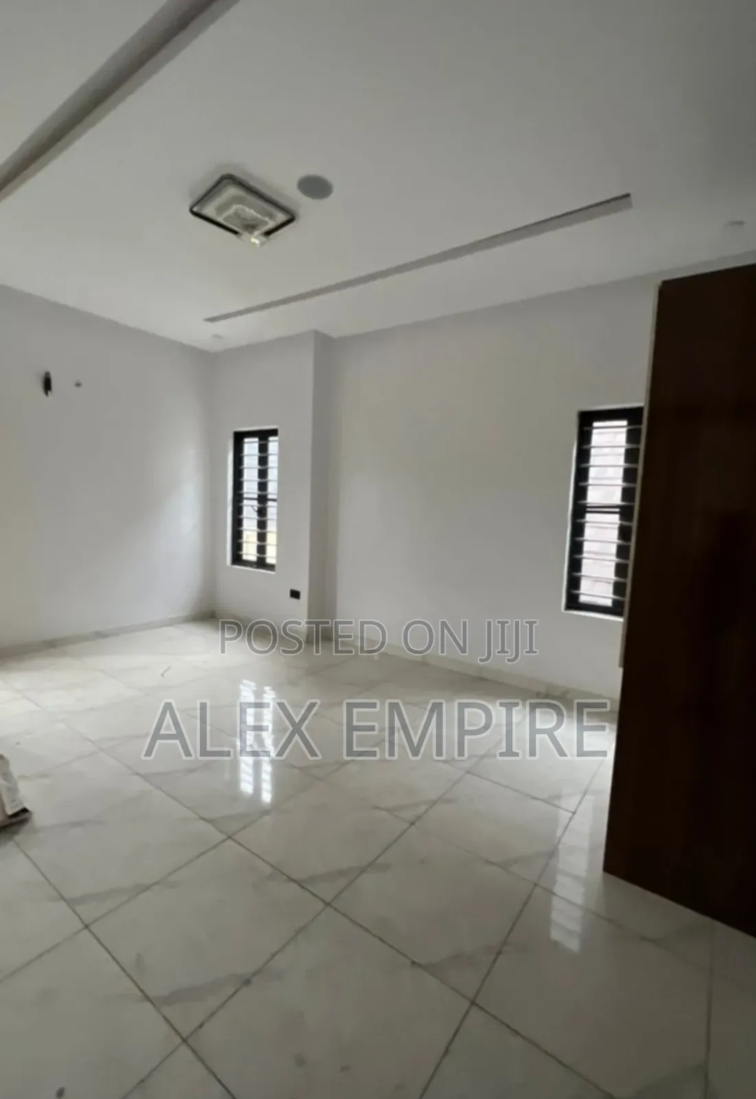 3bdrm Apartment in Amuwo-Odofin for sale in Amuwo-Odofin