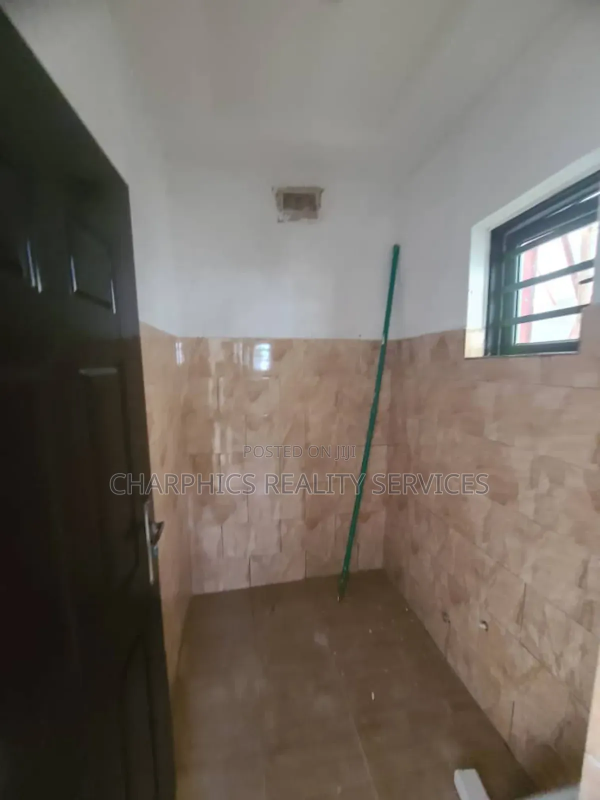 3bdrm Duplex in Life Camp for sale in Life Camp