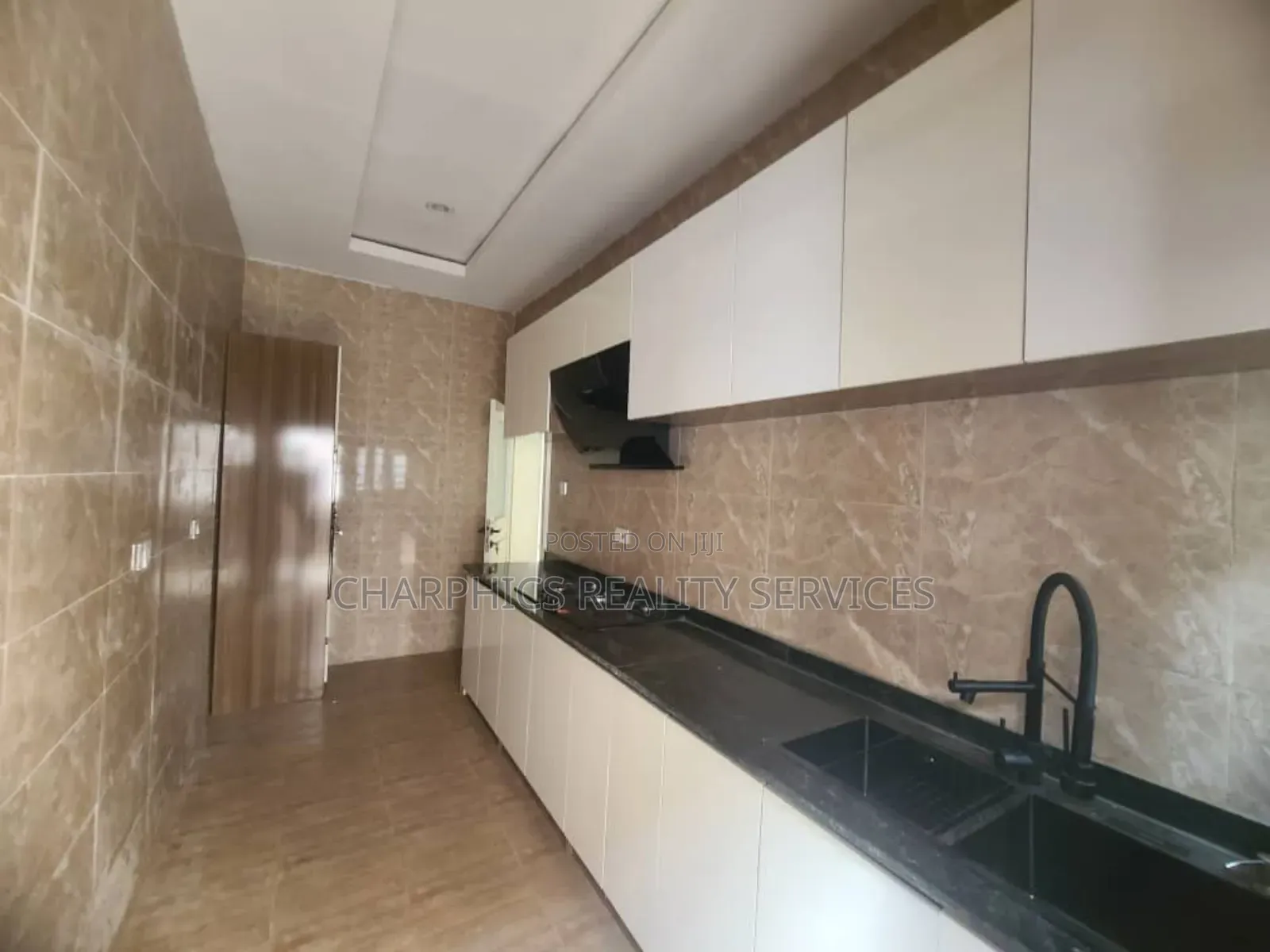 3bdrm Duplex in Life Camp for sale in Life Camp