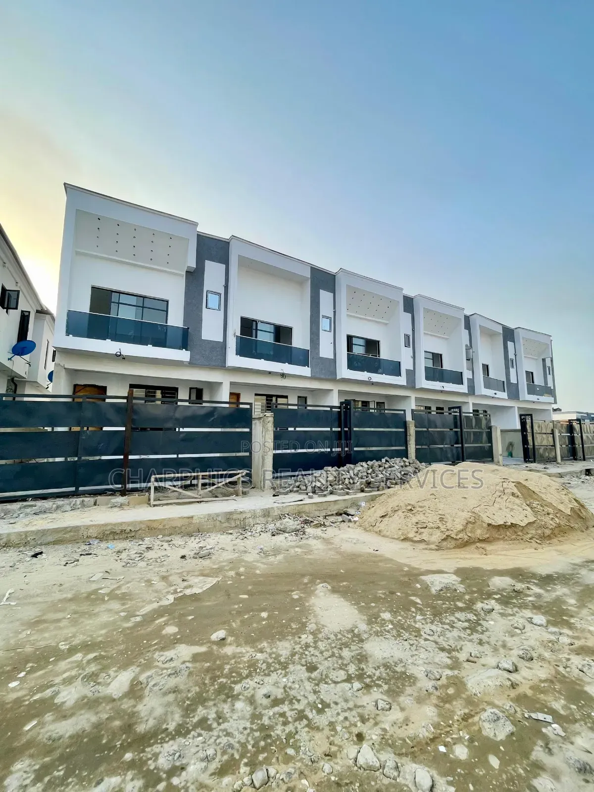 4bdrm Duplex in Lekki for sale in Lekki