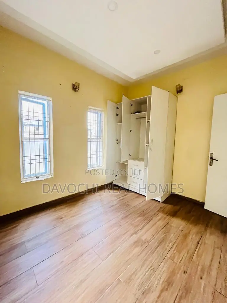 Furnished 2bdrm House in Lekki Expressway for rent in Lekki Expressway