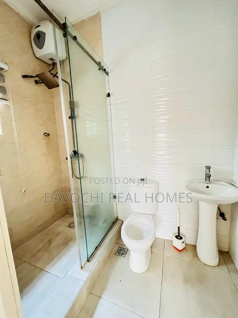 Furnished 2bdrm House in Lekki Expressway for rent in Lekki Expressway