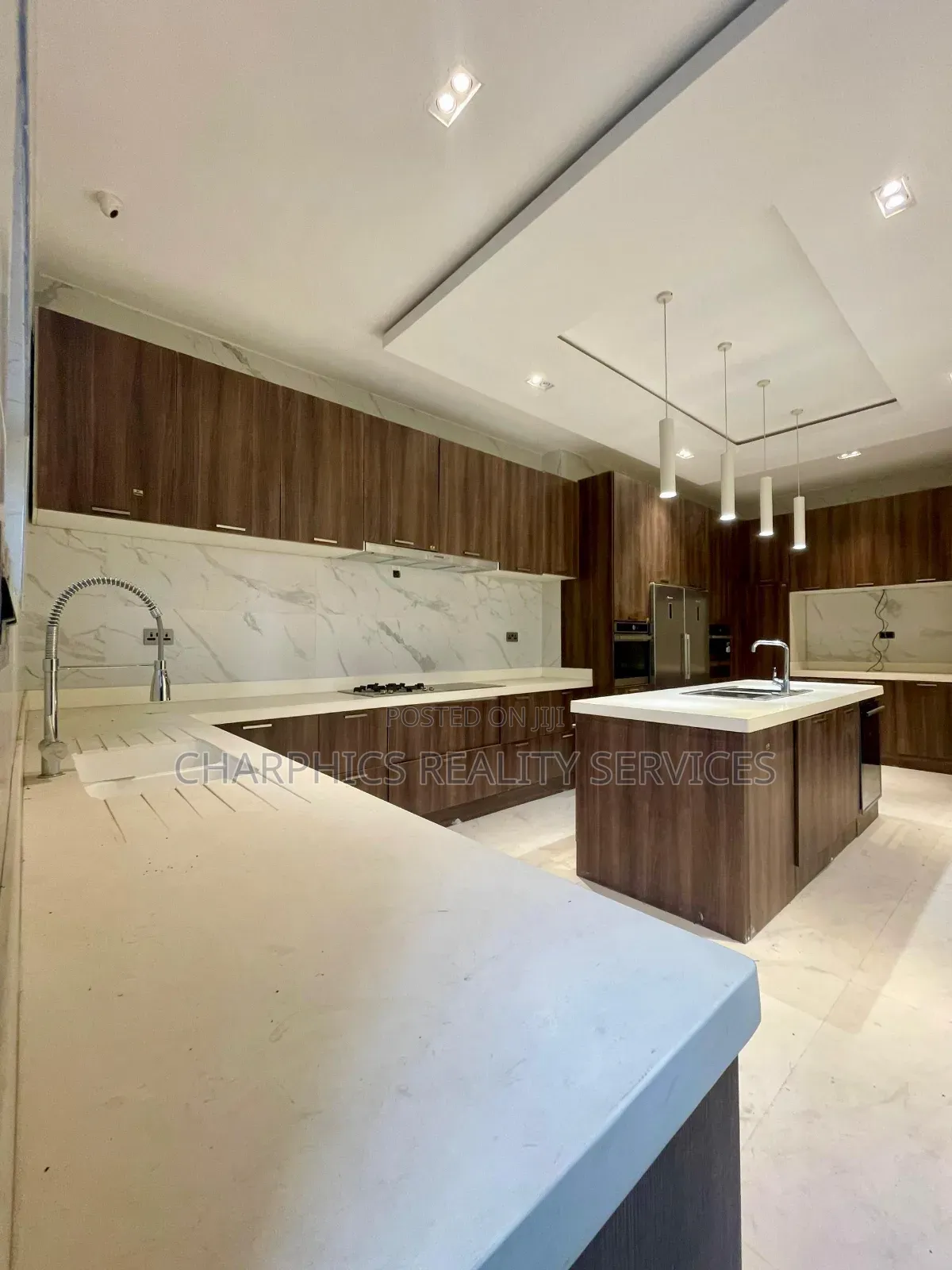 5bdrm Duplex in Lekki for sale in Lekki