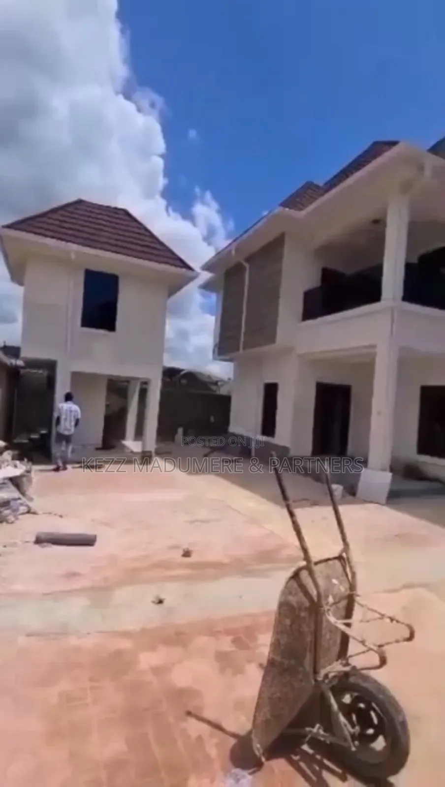 5bdrm Duplex in Thinkers Corner,Near, Enugu for sale in Enugu