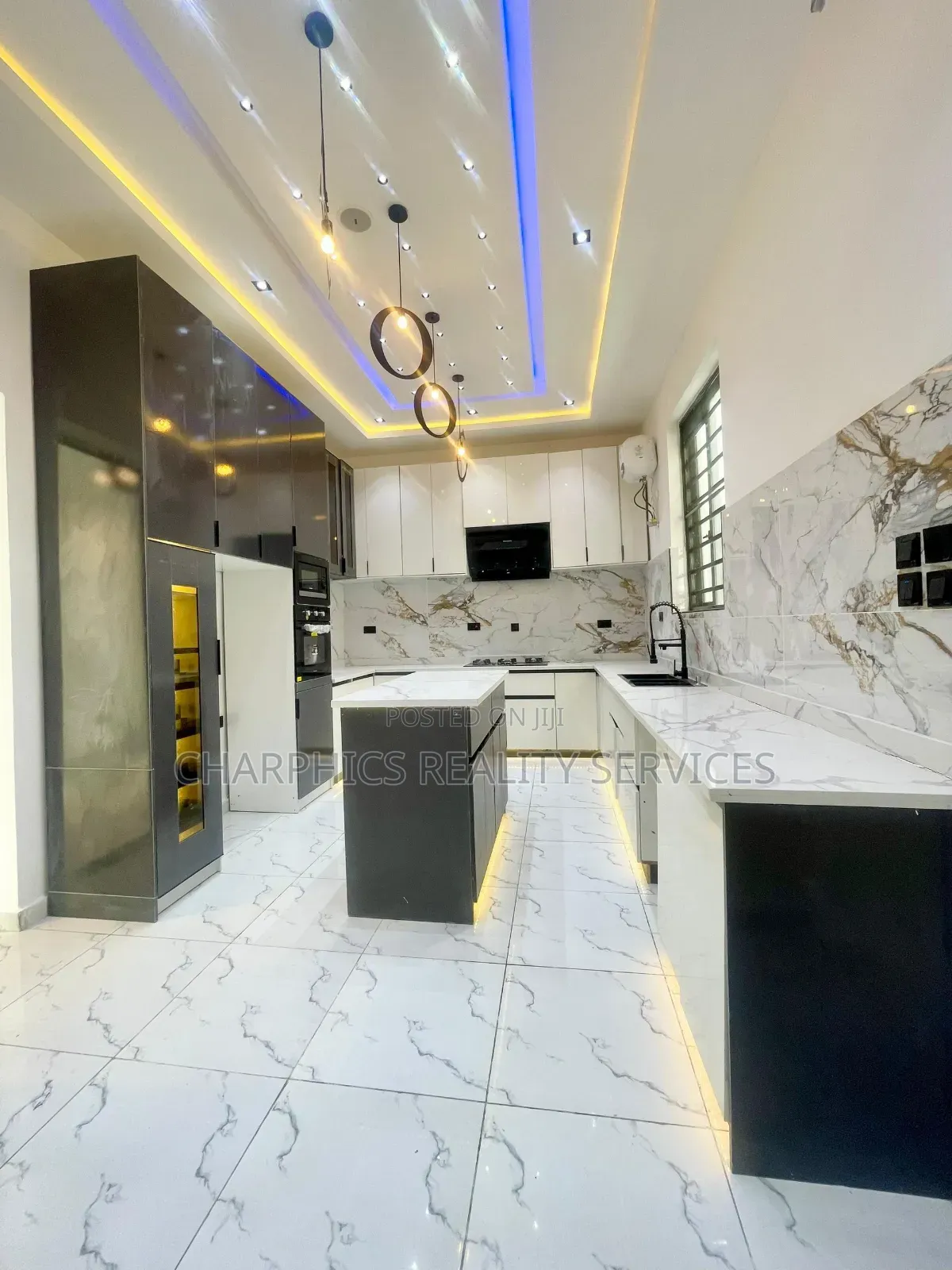 5bdrm Duplex in Ajah for sale in Ajah