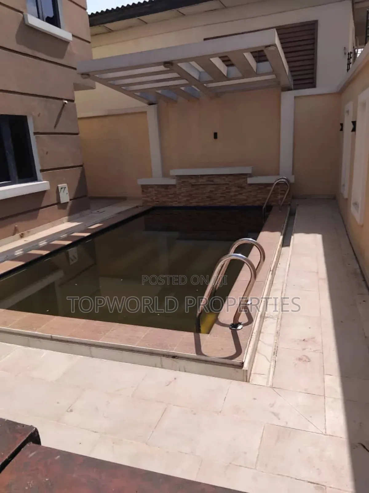 5bdrm Duplex in Mole Phase 1 for sale in Omole Phase 1
