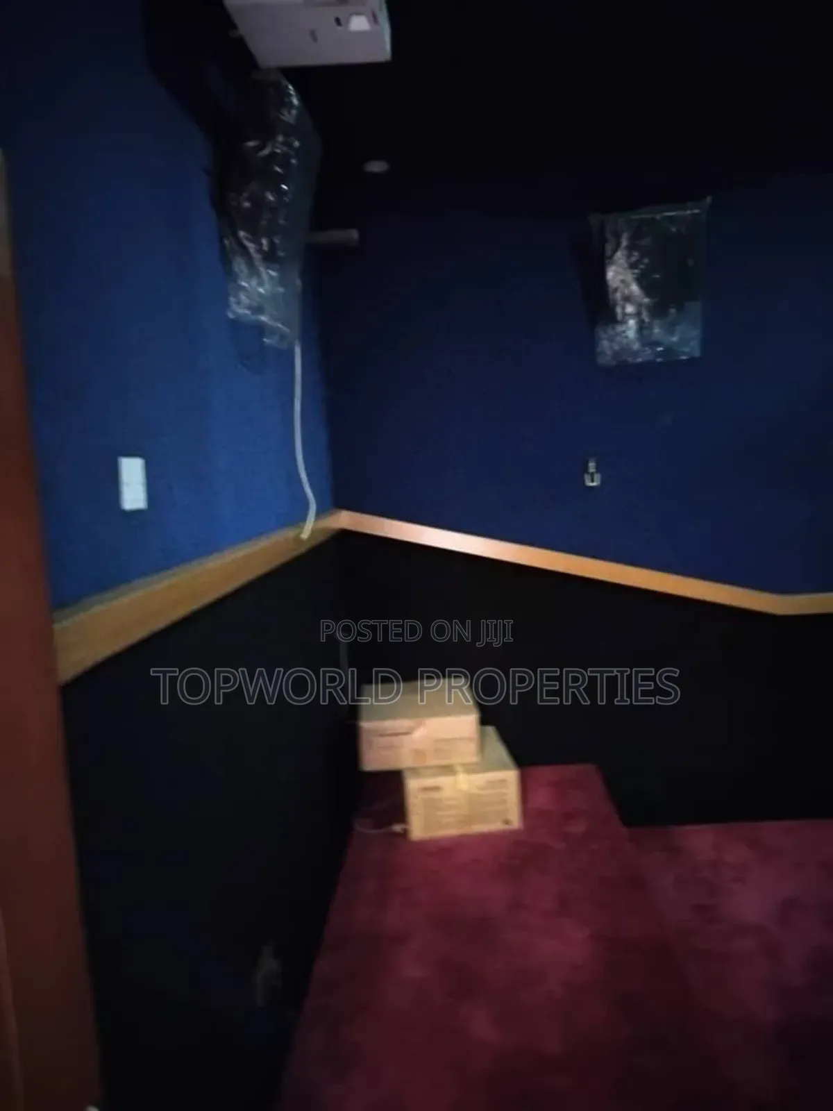 5bdrm Duplex in Mole Phase 1 for sale in Omole Phase 1