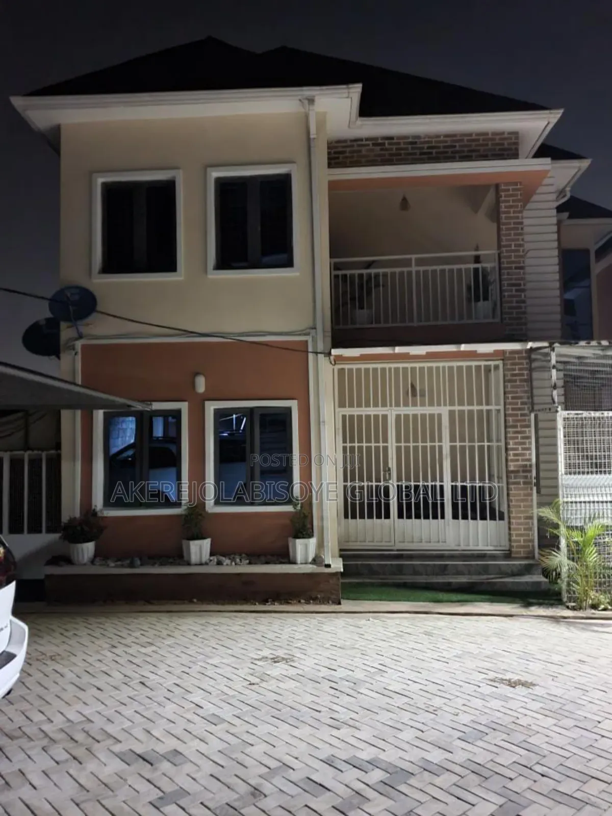 5bdrm Duplex in Durumi for sale in Durumi