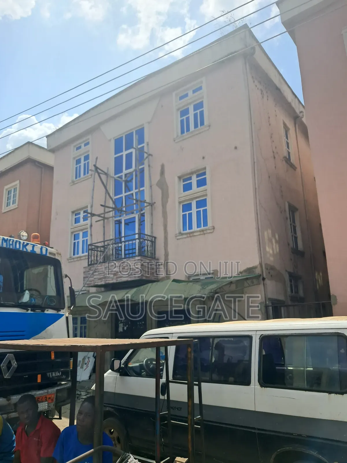 Warehouse for Rent at Tradefair in Ojo