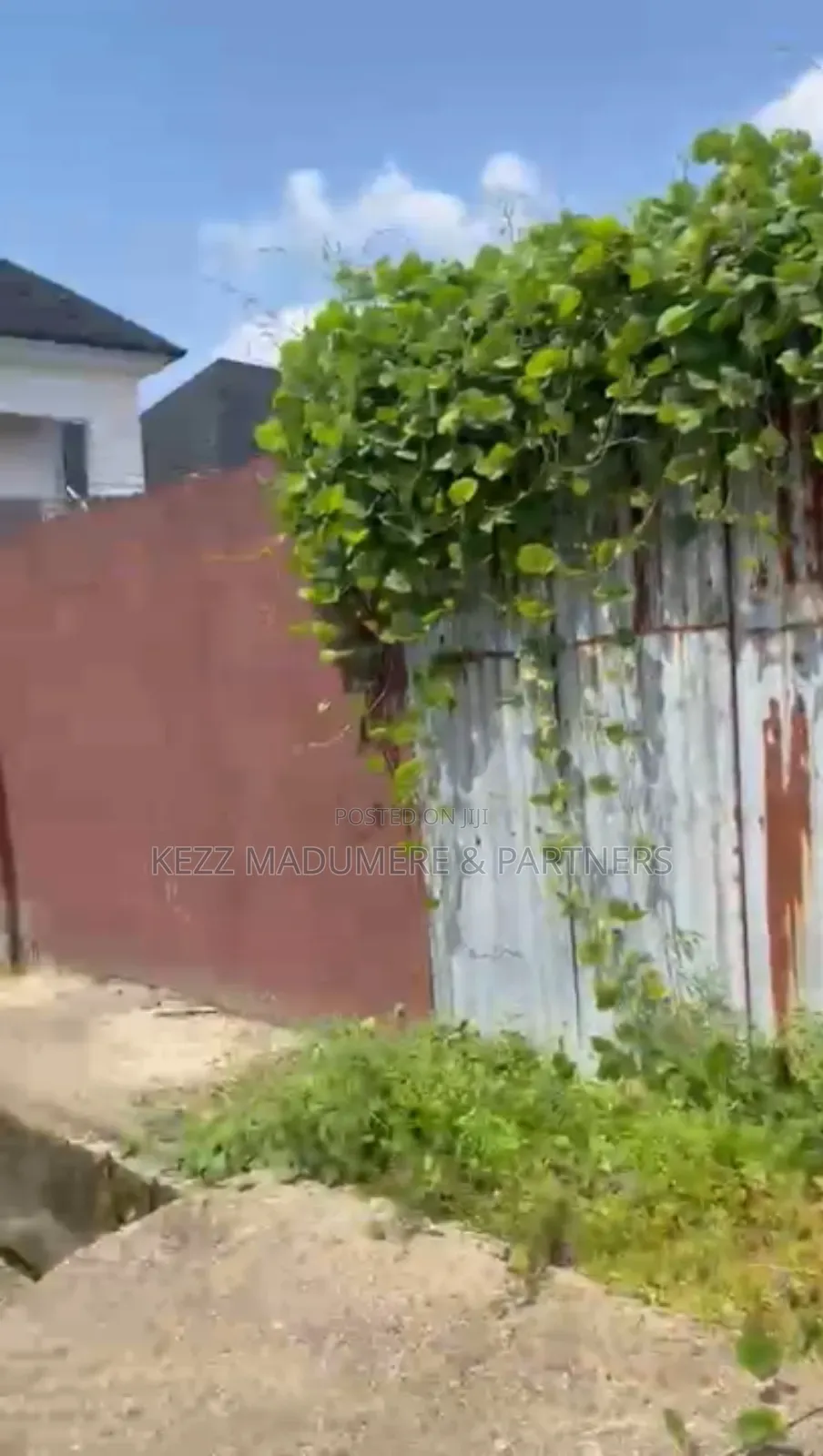 For Sale: 2 Surveyed and Fenced Land at Majestic Est Nta Rd , in Port-Harcourt