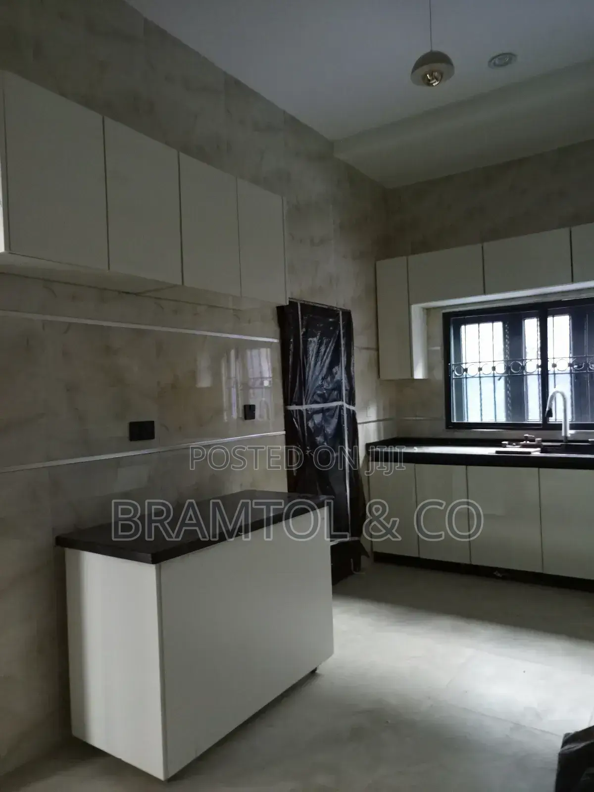 4bdrm Townhouse/Terrace in Jahi for Sale in Jahi