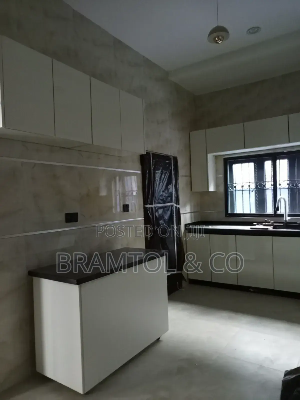 4bdrm Townhouse/Terrace in Jahi for Sale in Jahi