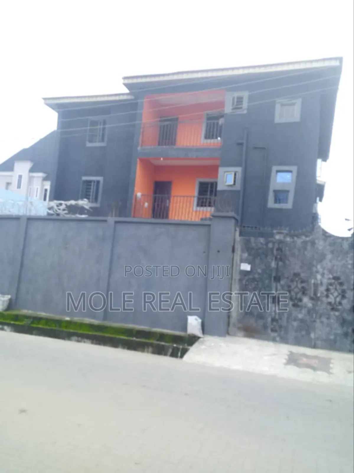 6 Unit of Luxery Flats Jakonde Okeafar in Oke-Afa
