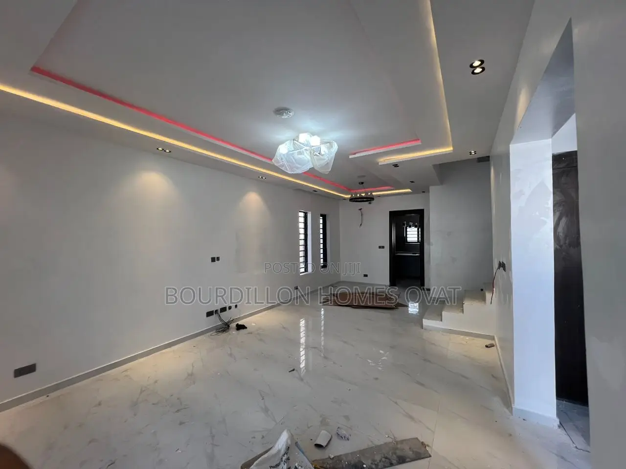 5bdrm Duplex in Ikate for sale in Ikate