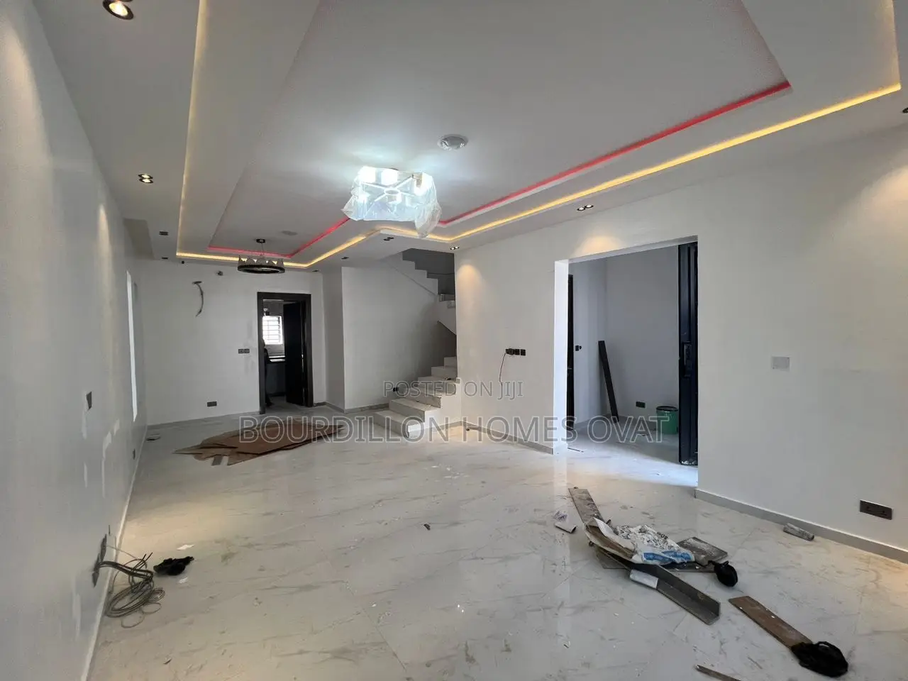 5bdrm Duplex in Ikate for sale in Ikate