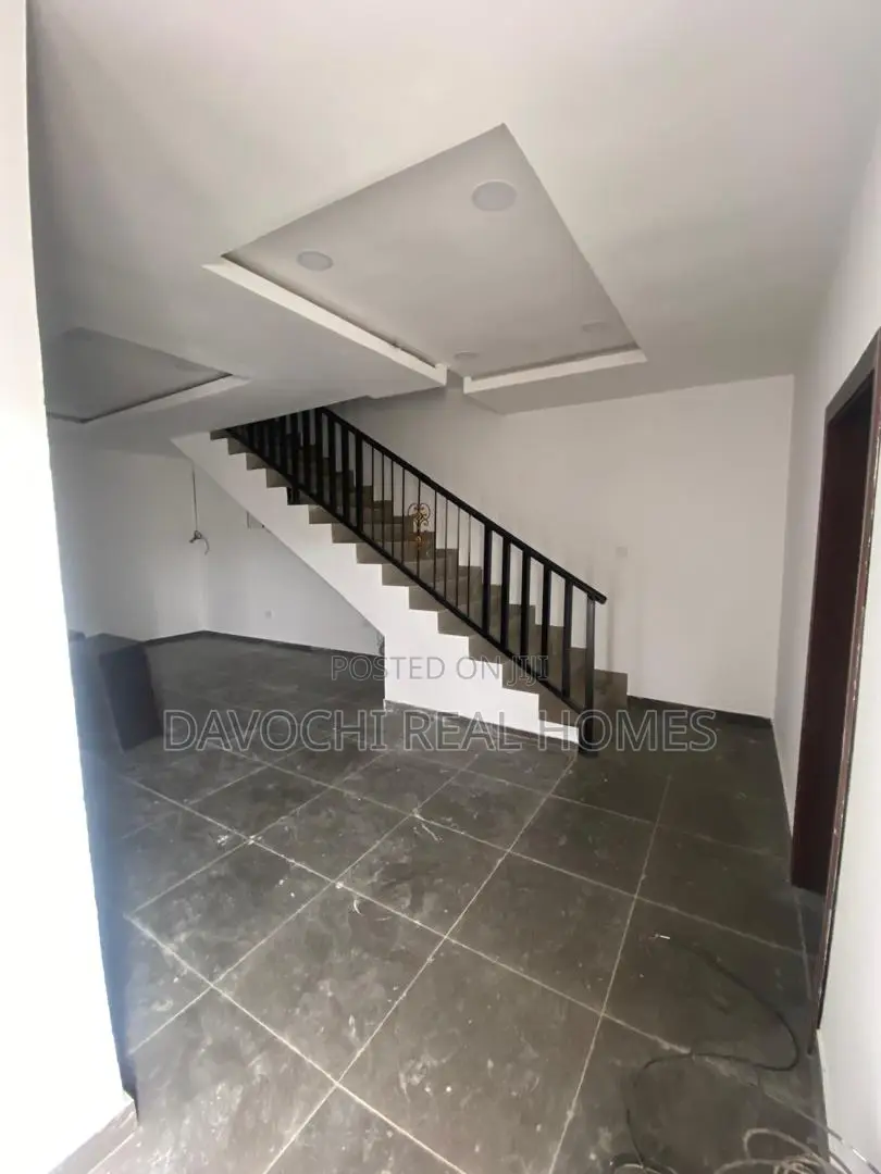 3bdrm House in Lekki Phase 2 for rent in Lekki Phase 2