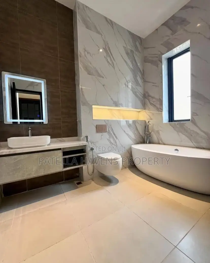 6bdrm Duplex in Katampe for sale in Katampe
