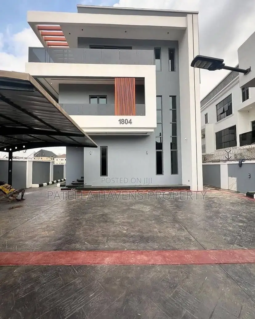 A Newly Built Fully Detached In Mabuchi in Apo Resettlement