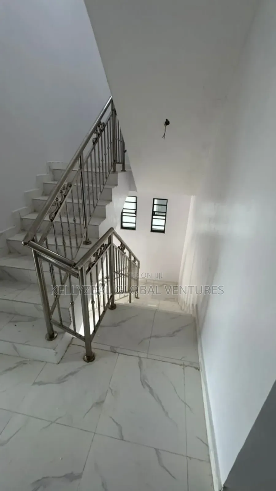 5bdrm Duplex in Festac for sale in Festac